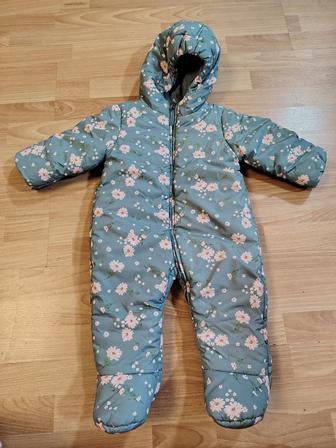 Продам детский комбинезон Беби гоу