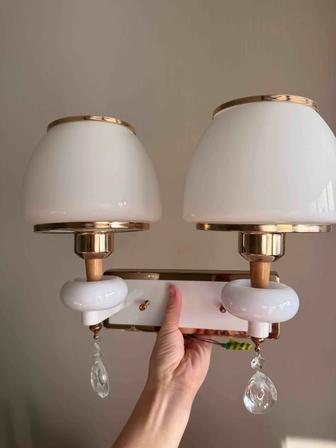 Люстра и бра