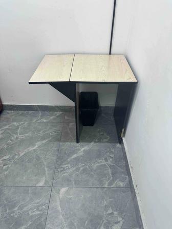 Продам столик