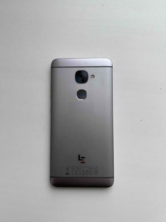 LeEco x527