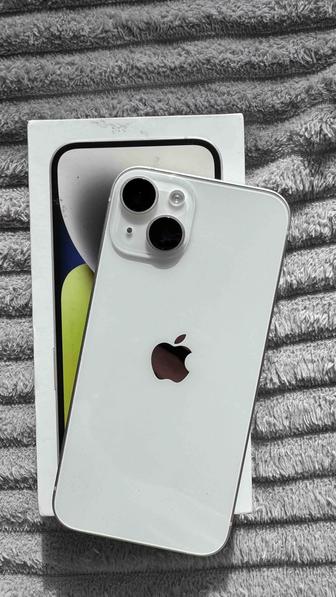 iPhone 14 white