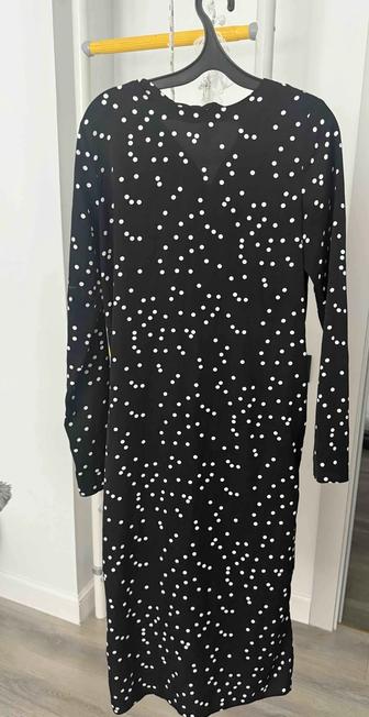 Продам платье в горошек