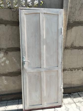 Дверь продам