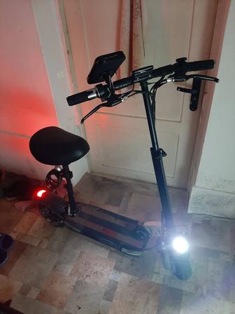 Электросамокат Monsprin q8