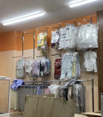 Витрина для детского магазина, торговое оборудование