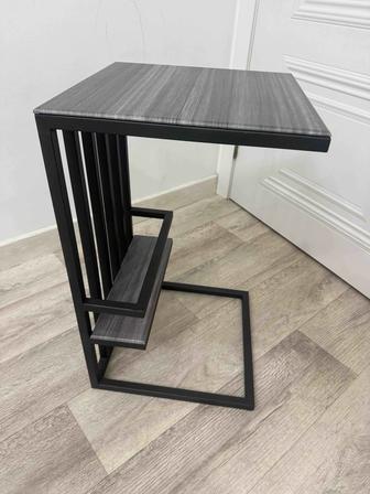 Продам журнальный столик приставной