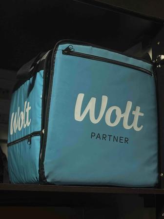 Wolt продаю термосумку и форму