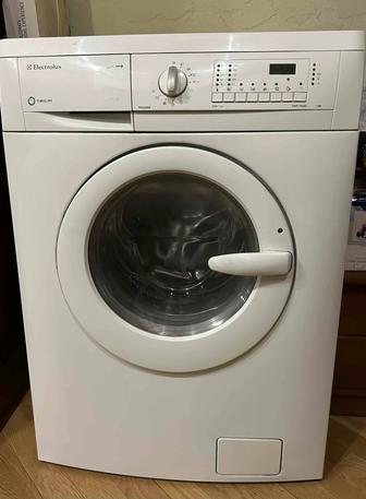 Продам стиральную машину
