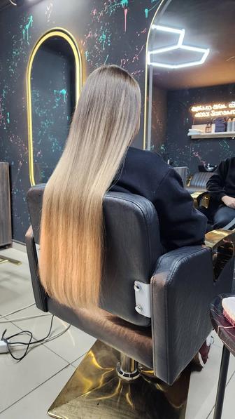 Наращивание волос.