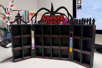 Стенд подставка для коллекции фигурок ОСД (Очень странные дела)