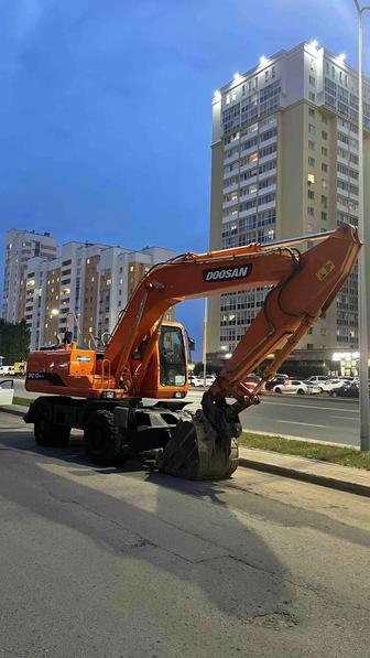Экскаватор