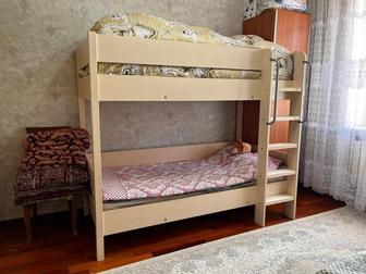 Двухъярусный кровать