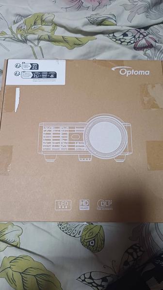 Продам проектор optoma