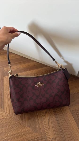 Продам сумку coach оригинал