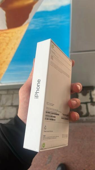 Продаю Айфон 16про черный .