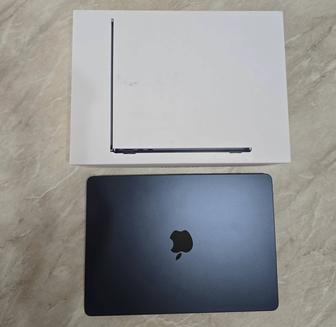MacBook Air M3 16/512 17 циклов