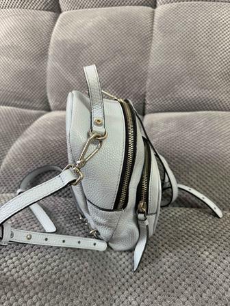 Кожаный рюкзак Coccinelle