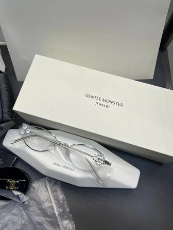 Продам очки новые