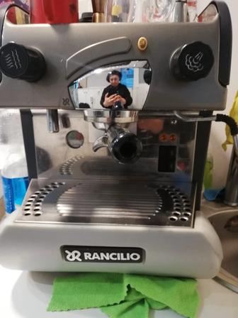 Продам кофе машину