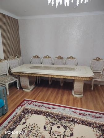 Продам стол и стулья