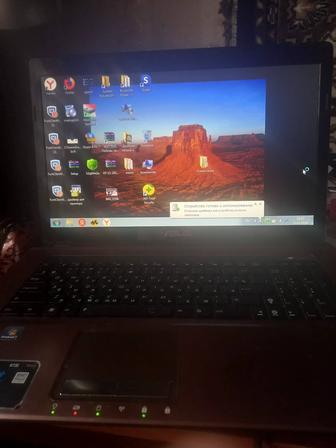 Срочно продам ноутбук Асус.