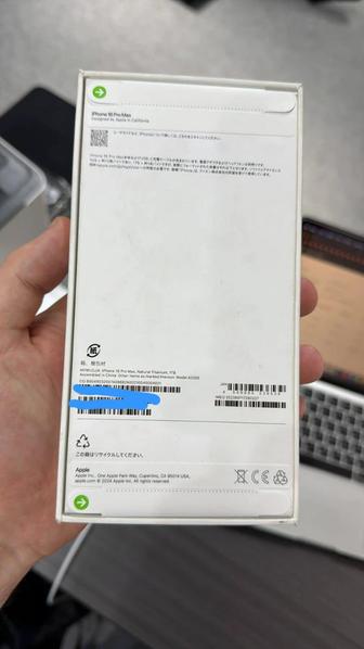 Продам Айфон 16 про max 1 теробайт Новый