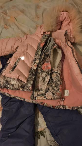 Продам зимний комбинезон тройка