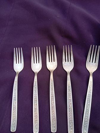 Продаю вилки мельхиор СССР штамп качества все есть