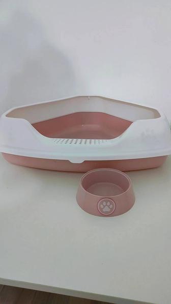 Розовый Лоток и Миска для вашего питомца