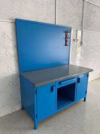 Металлические стеллажи полки