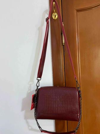 Новая сумка кросс-боди, кожа