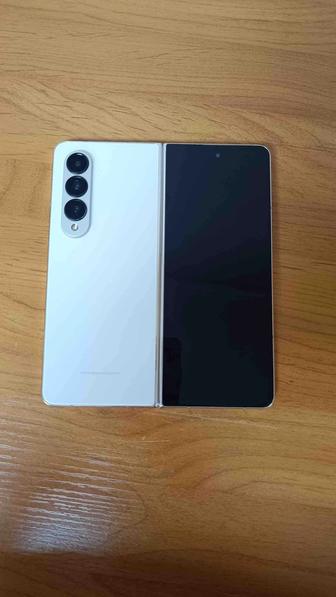 Продам samsung z fold 4