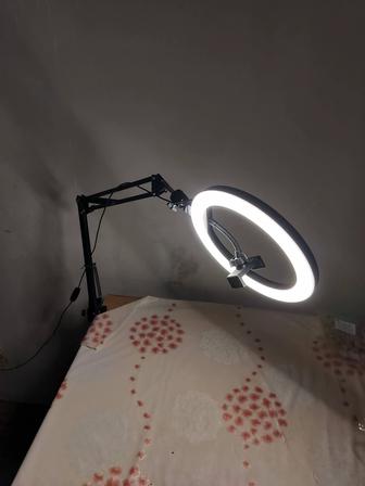 Лампа настольная