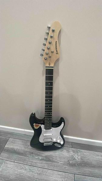 Продам электрогитару