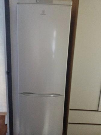 Холодильник Б/У