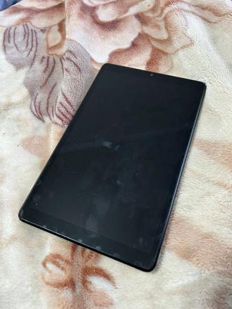 Продаю планшет Lenovo в отличном состоянии