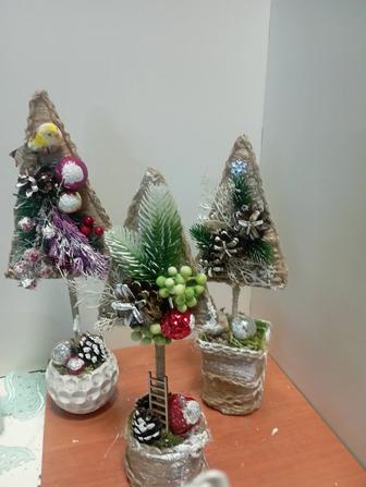 Ёлки ручной работы