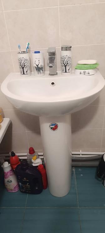 Раковина для ванной комнаты