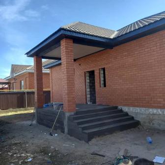 Строители из Узбекистана