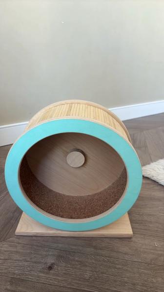 Беговое колесо для хомяков