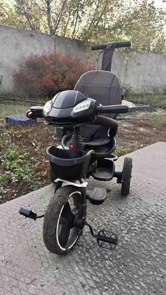 Продам трехколесный велосипед