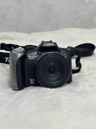 Продам Canon фотоаппарат в отличном состоянии!