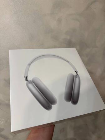 Продам Apple Airpods Max белый оригинальные