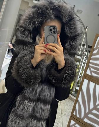 Продается Парка куртка зимняя в отличном состоянии