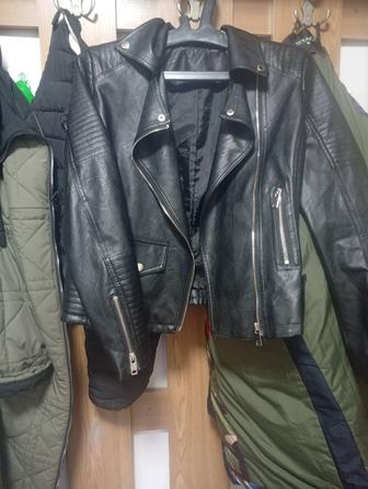 Кожаная куртка за 6500