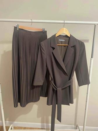 Костюм женский-42р