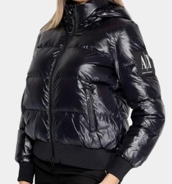 Armani Exchange пуховик