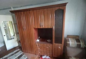 Продам сервант