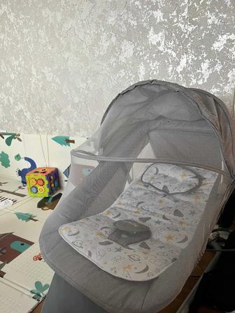 Шезлонг детский электрический