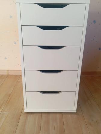 Комод IKEA Алекс белый с пятью задвижками бу